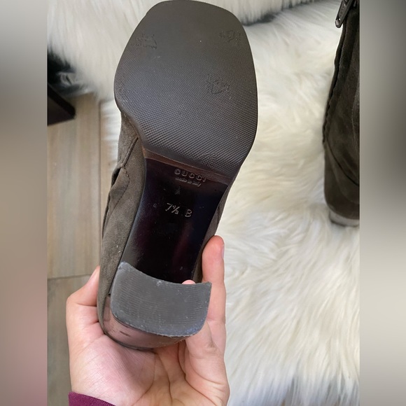 Gucci suede heels boots size 7.5 - Picture 4 of 15